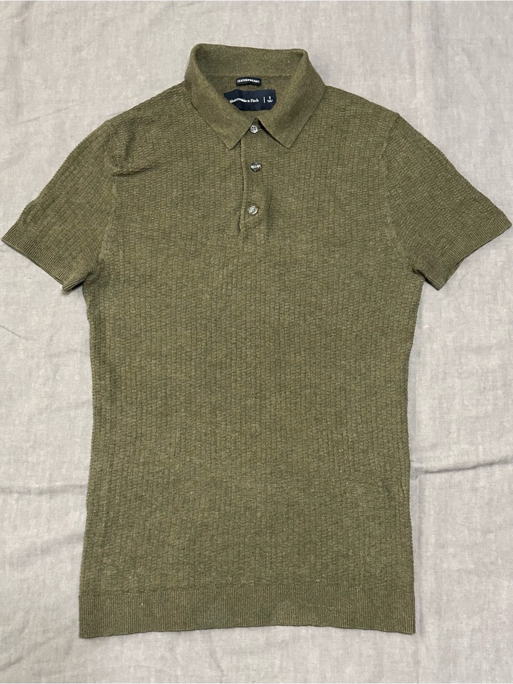 Abercrombie & Fitch Olive Green Short Sleeve Featherweight Stretch Polo